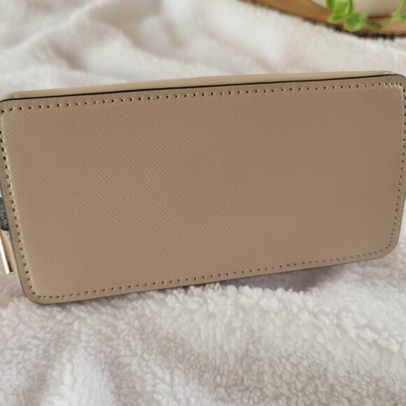 Kate Spade Two-Tone Staci Cosmetic Case K6756 - Black and Cream - Picture 7 of 13